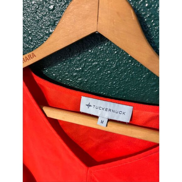 Tuckernuck Women's Poppy Red Hollis Blouse Flowy Top Career Casual Size M - Picture 2 of 4